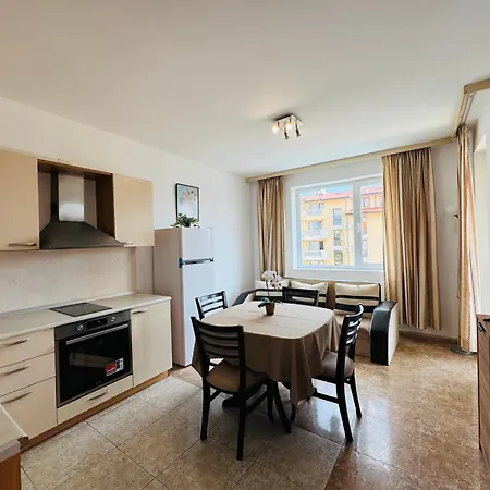 Apartment Sunny House 302 Two Bedroom *