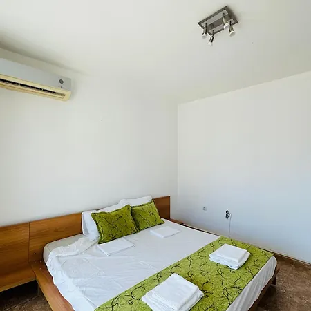 Sunny House 302 Two Bedroom * Slantschew brjag